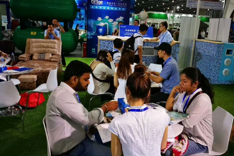 名企聚首廣州，2018亞洲泳池SPA博覽會昨日開幕